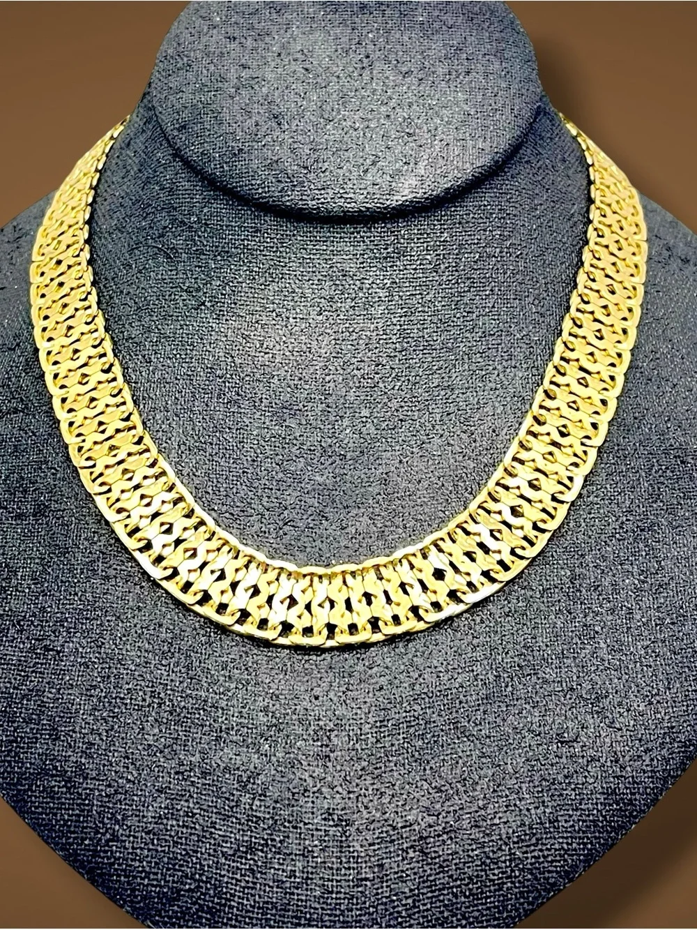 Vintage Unsigned Monet Gold Tone Statement Runway Choker Collar Necklace